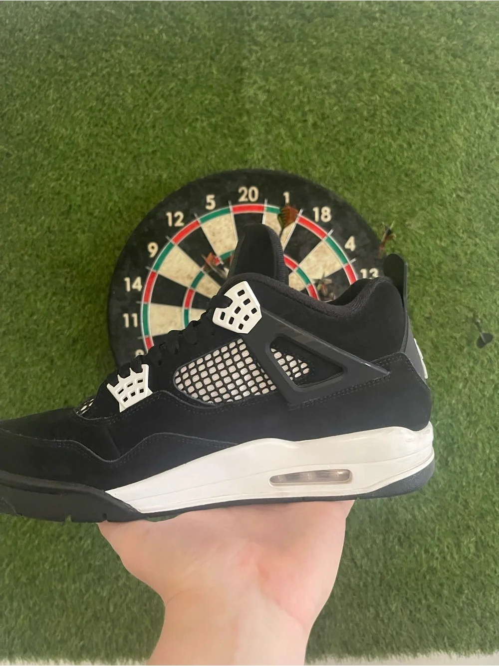 Nike Air Jordan 4 Retro “White Thunder”